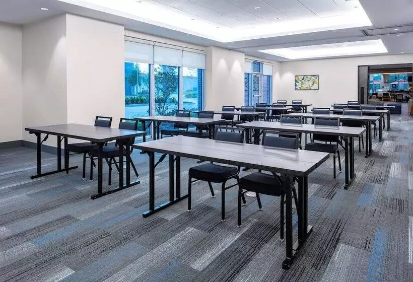 Hotelli Hyatt House The Woodlands Shenandoah