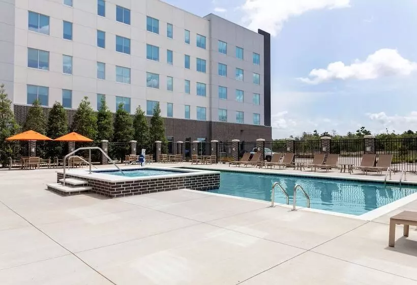 Hotelli Hyatt House The Woodlands Shenandoah