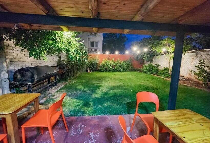 فندق Juan B Justo