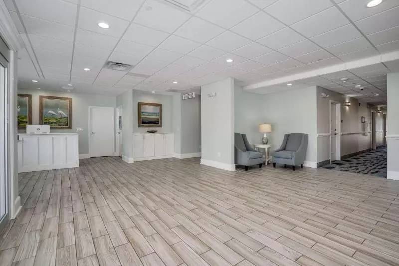 Hotelli Lighthouse Suites   Best Western Signature Collection