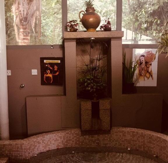 فندق Manor House Kandy