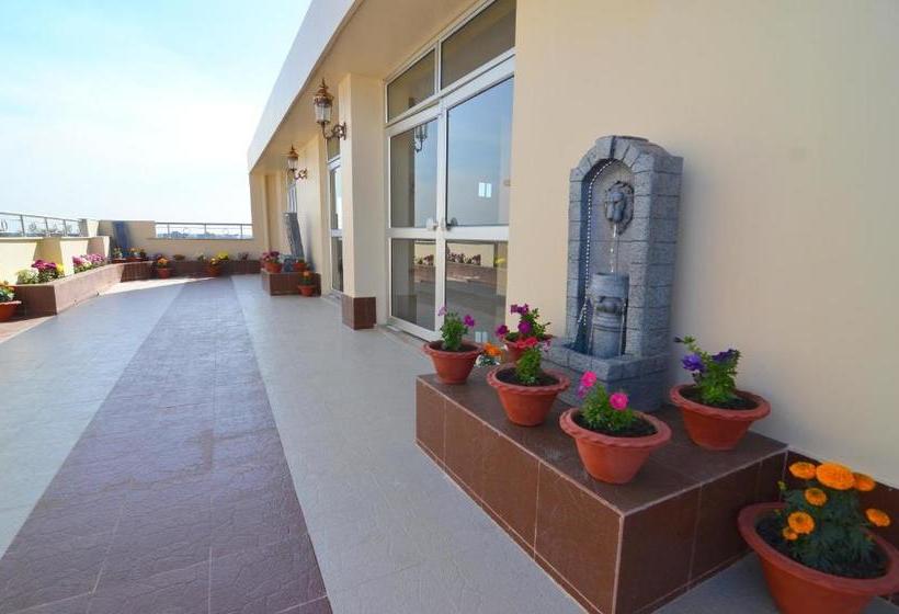 فندق Tulip Residency