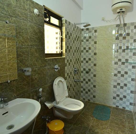 فندق Tulip Residency