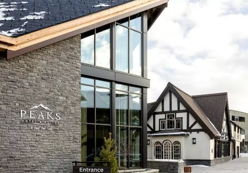 Peaks Hotel And Suites