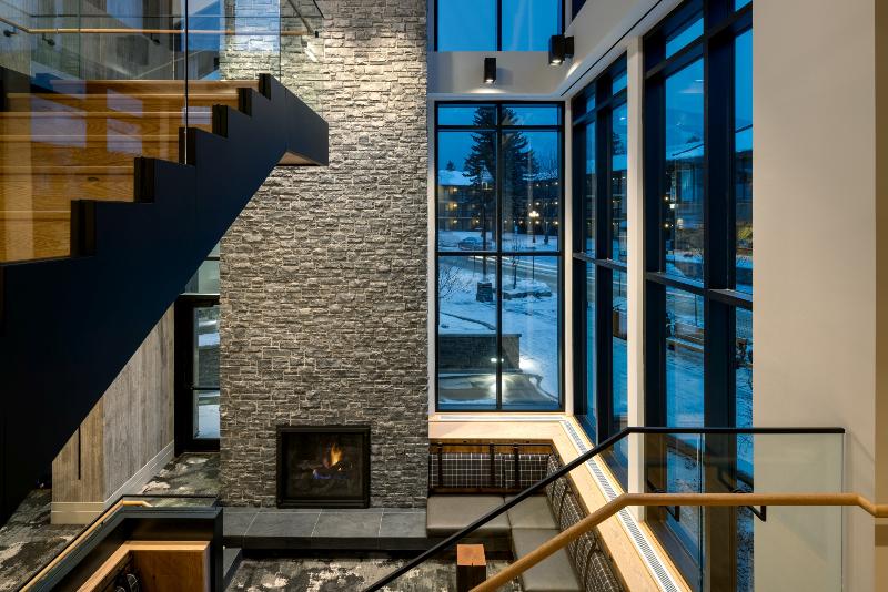 Peaks Hotel And Suites