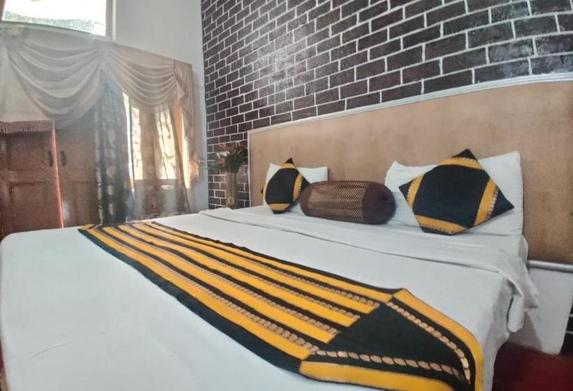 酒店 The Satkhol Retreat