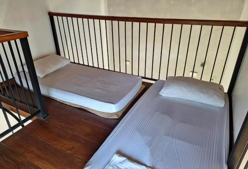 Aamiaismajoitus (B&B) Bellaxy Ceylon