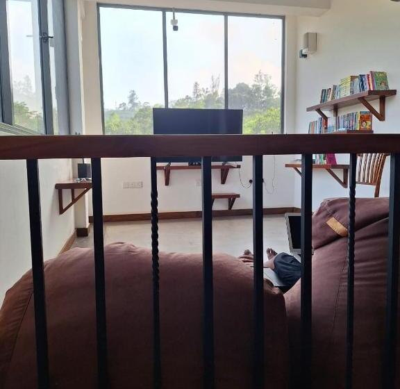 Bed and Breakfast Bellaxy Ceylon