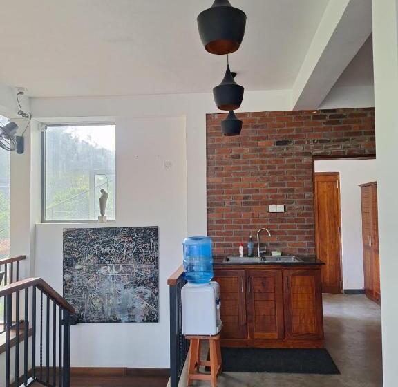 Bed and Breakfast Bellaxy Ceylon