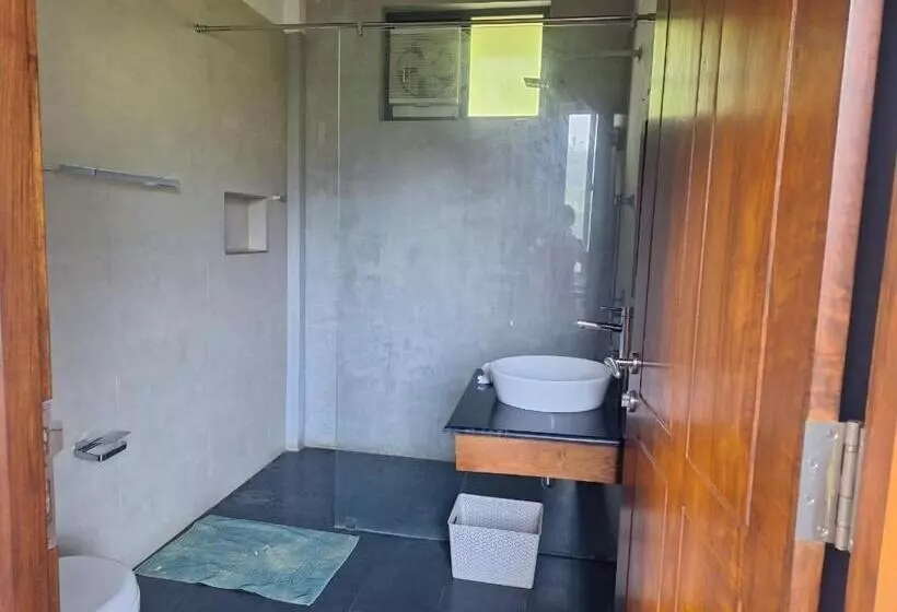 Aamiaismajoitus (B&B) Bellaxy Ceylon