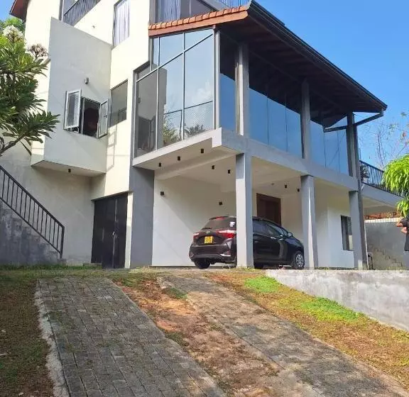 Aamiaismajoitus (B&B) Bellaxy Ceylon