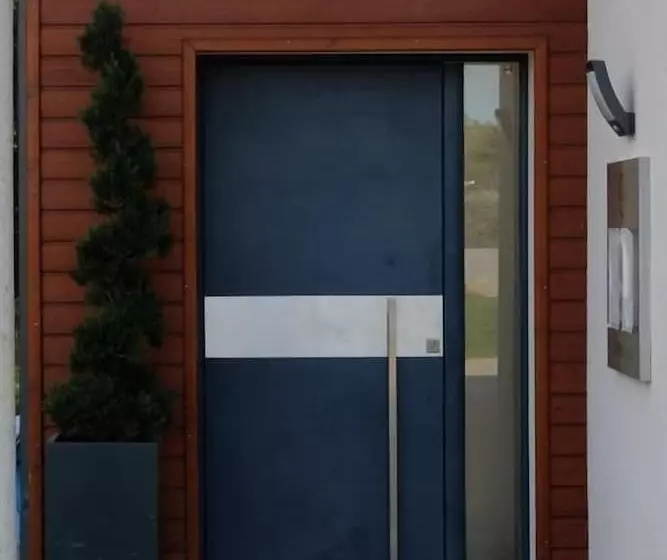 Aamiaismajoitus (B&B) La Planette