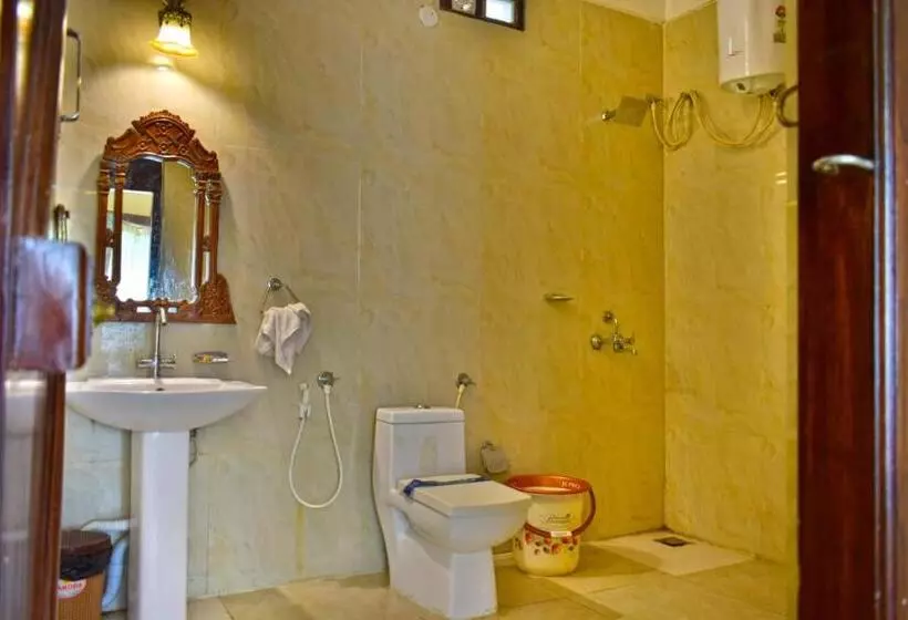 Hillfort Hotels & Resorts Yelagiri