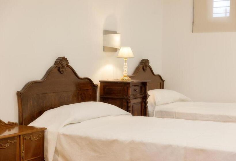 בית מלון כפרי Casa Rectoral De San Eusebio