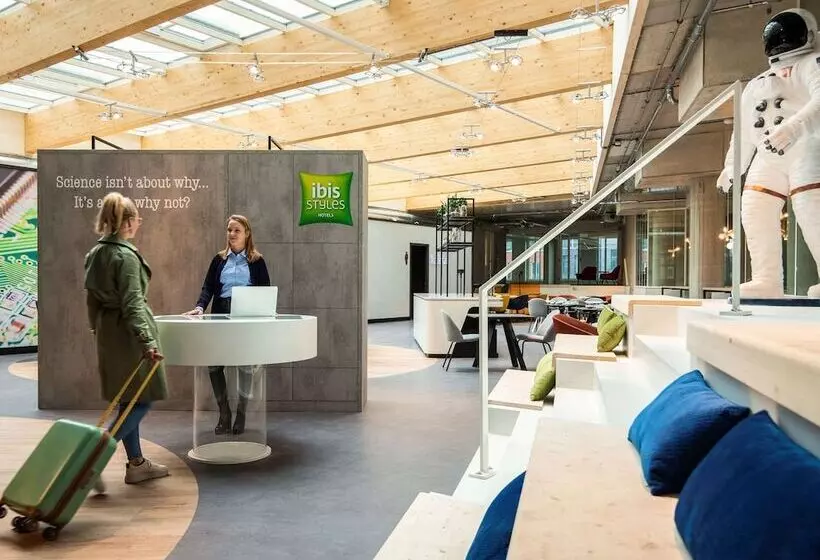 Hotelli Ibis Styles Delft City Centre