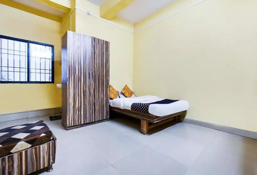 Hotelli Spot On 77552  Shravani