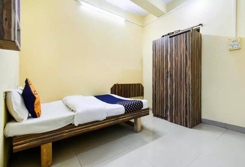 Hotelli Spot On 77552  Shravani
