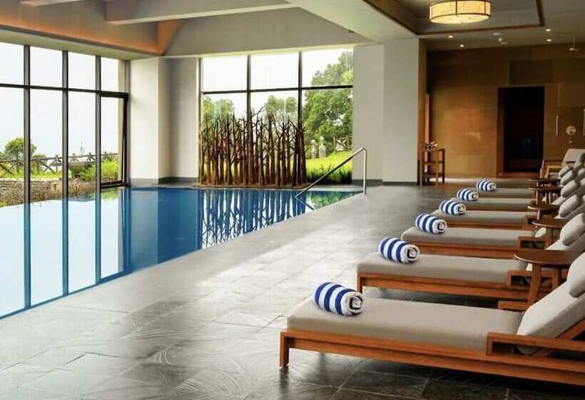 ホテル Taj Chia Kutir Resort & Spa Darjeeling