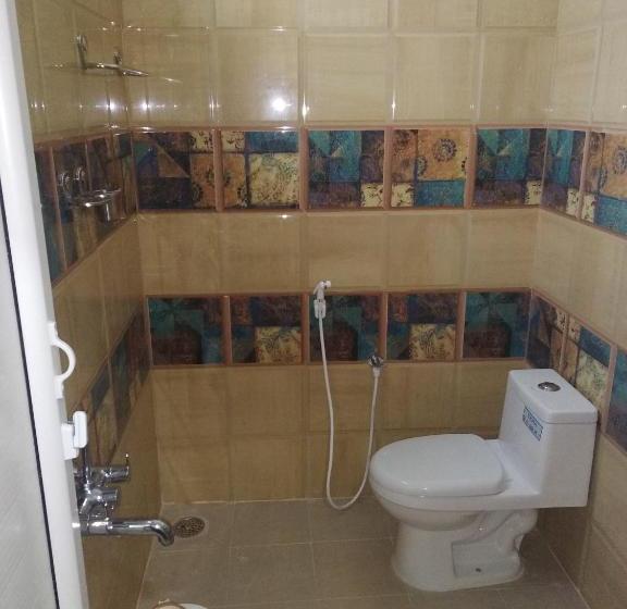 בית מלון כפרי Temple Tower