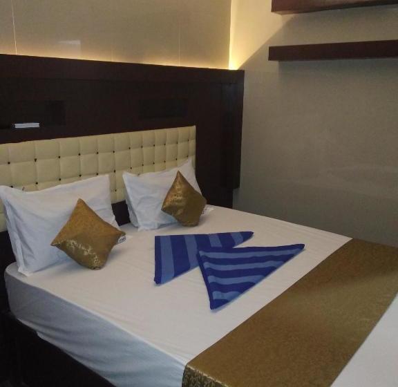 בית מלון כפרי Temple Tower