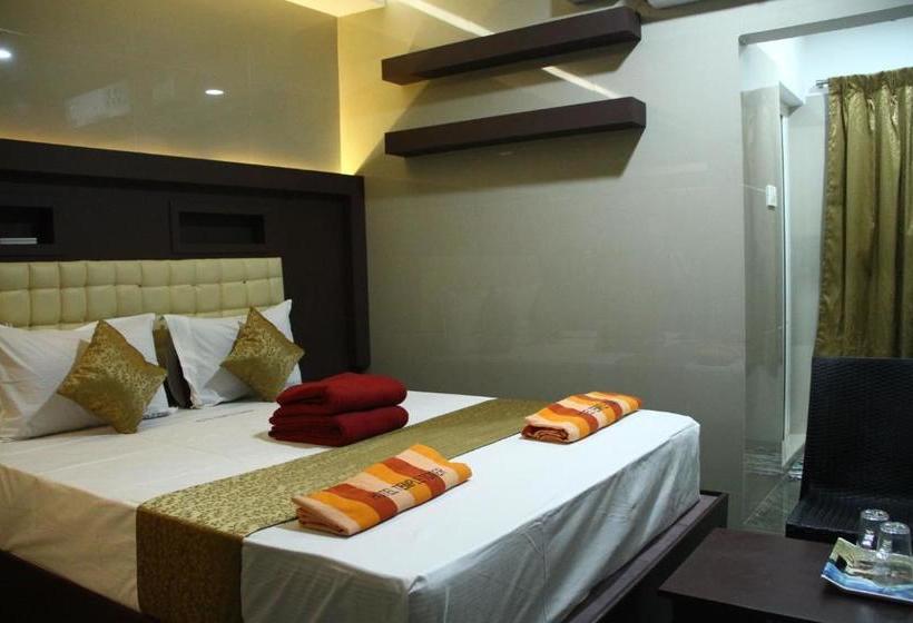 בית מלון כפרי Temple Tower