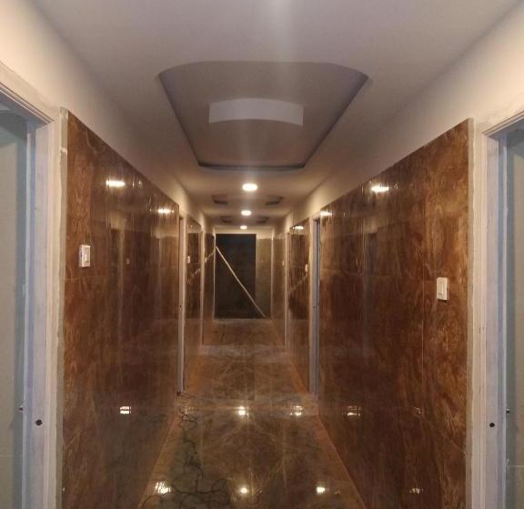 בית מלון כפרי Temple Tower