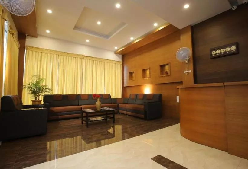 ホテル The Patio Thekkady