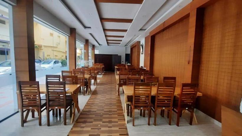 فندق The Patio Thekkady