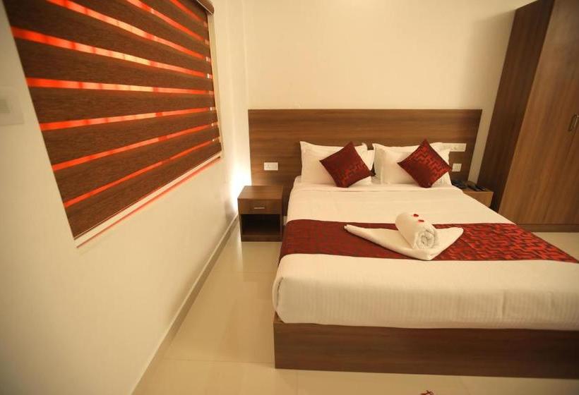 فندق The Patio Thekkady