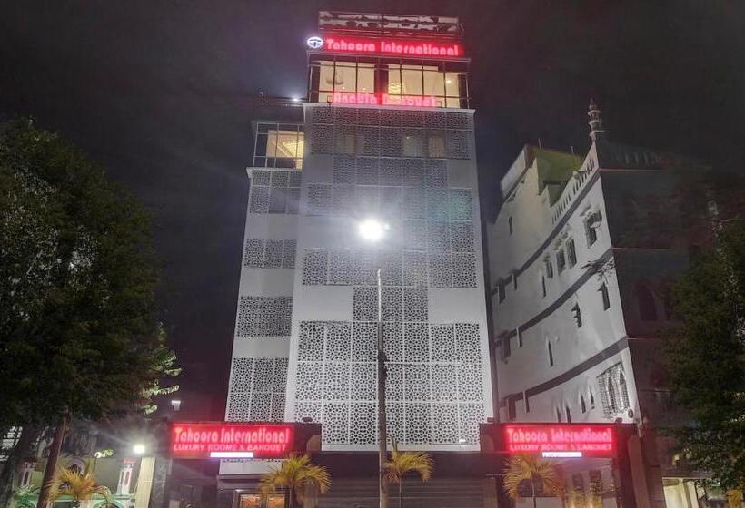 ホテル Treebo Premium Tahoora International