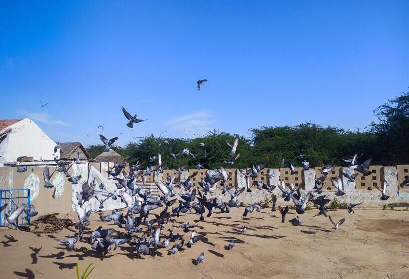 فندق White Land Village Stay