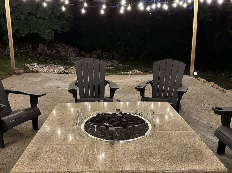 Hotel Woodbridge Inn & Tavern