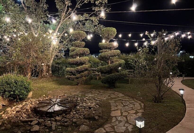 Hotel Woodbridge Inn & Tavern