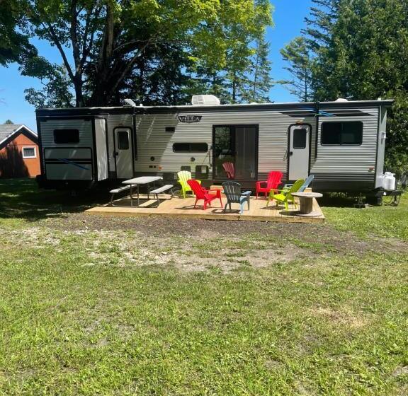 Мотель Firehouse Inn