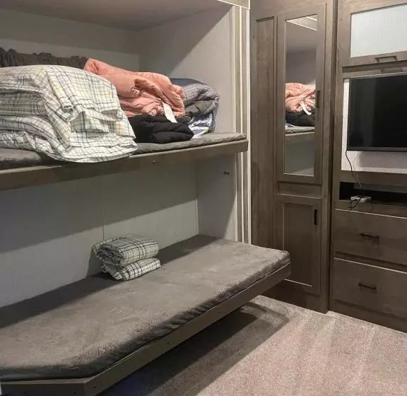 Motelli Firehouse Inn