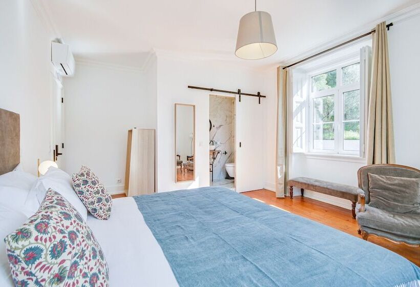 Pensione Alvalade Palace