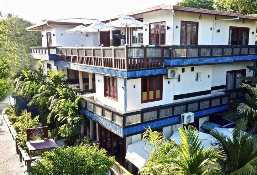 پانسیون Zero Degree Residence