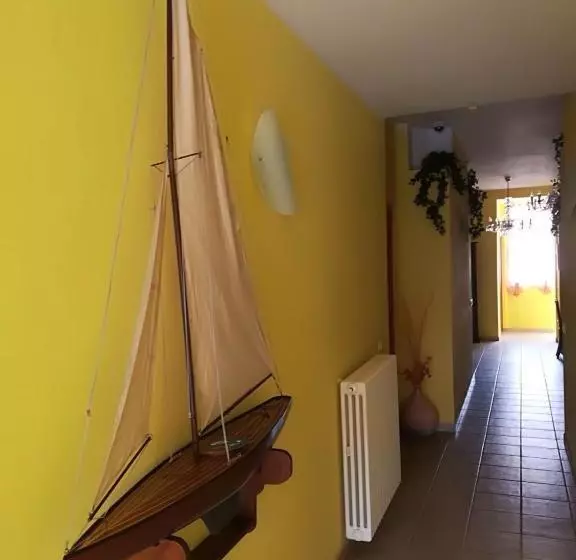 هاستل Locanda Del Golfo