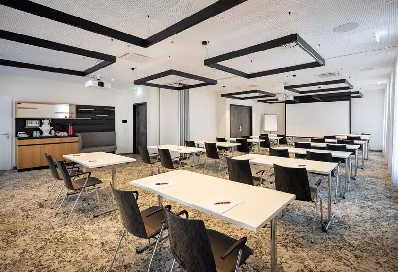 Arcotel Hafencity Dresden