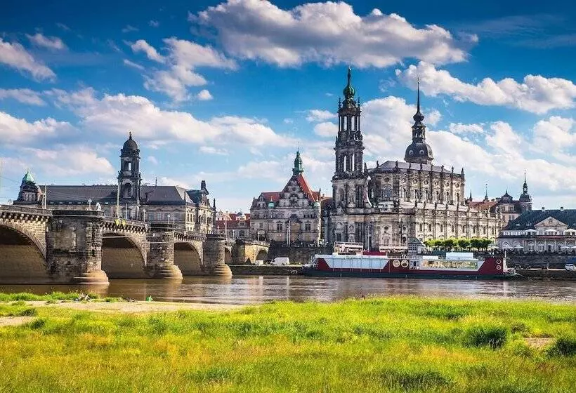 Arcotel Hafencity Dresden