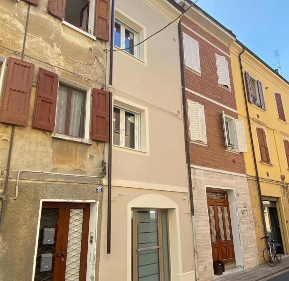 مبيت وإفطار Affittacamere Ventisettembre