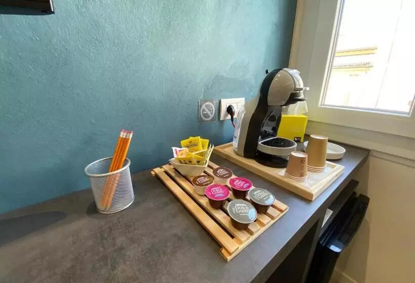 ベッドアンドブレックファースト Affittacamere Ventisettembre