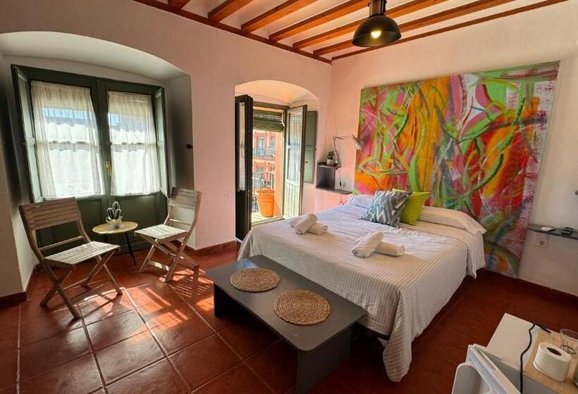 تختخواب و صبحانه Hostel Plaza Mayor Corredera