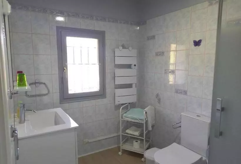 Aamiaismajoitus (B&B) Villa Goxoki Avec Piscine Saint Jean Pied De Port