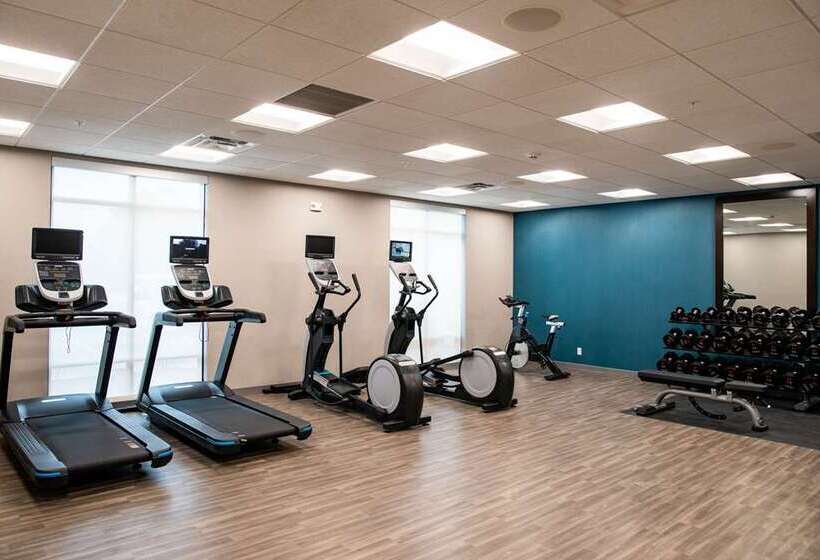 ホテル Hampton Inn Paris