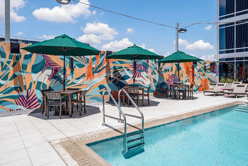 בית מלון כפרי Hyatt House Tampa Downtown