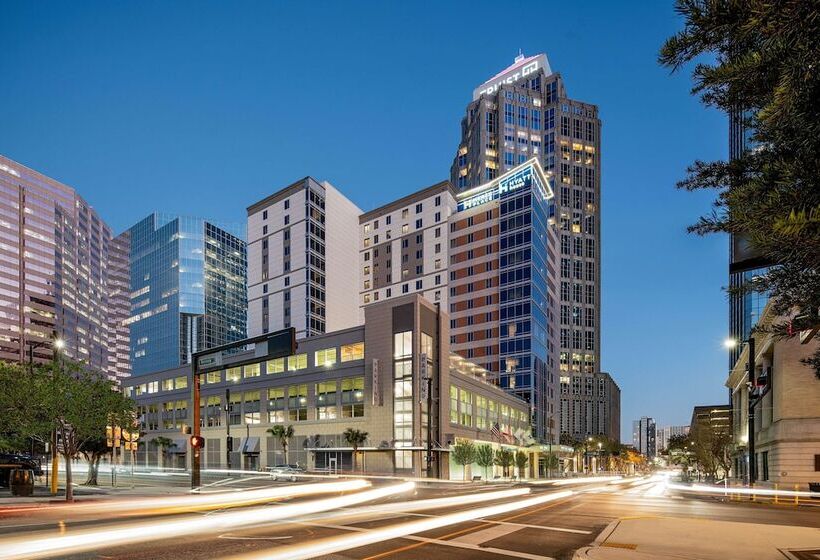 בית מלון כפרי Hyatt House Tampa Downtown