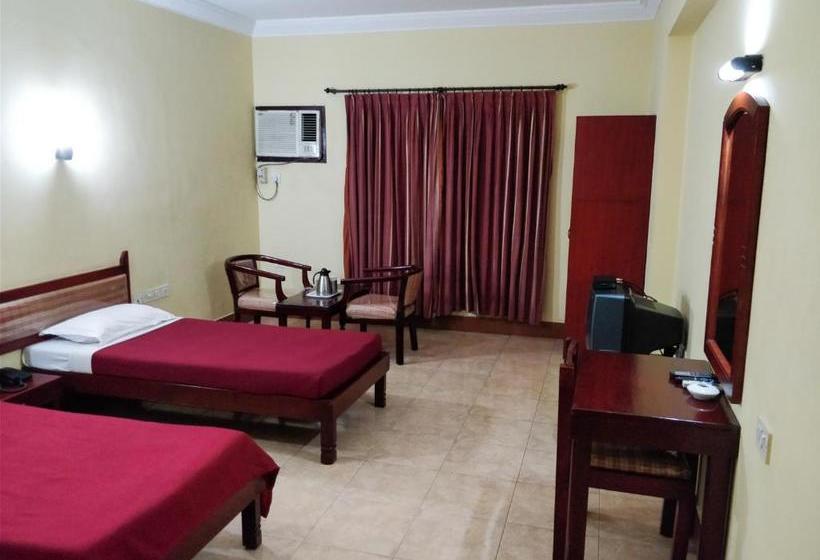 فندق Kavitha Residency