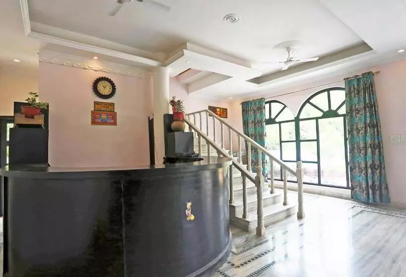 ホテル Khajuraho Inn