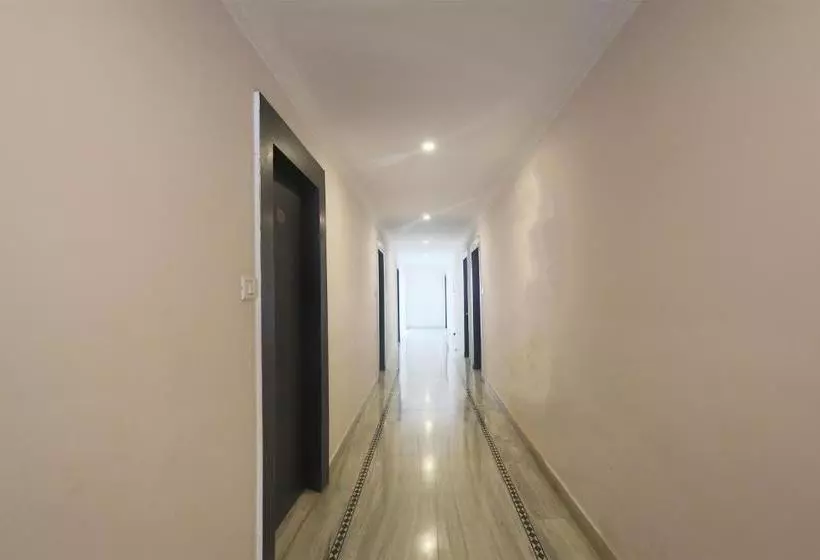 ホテル Khajuraho Inn